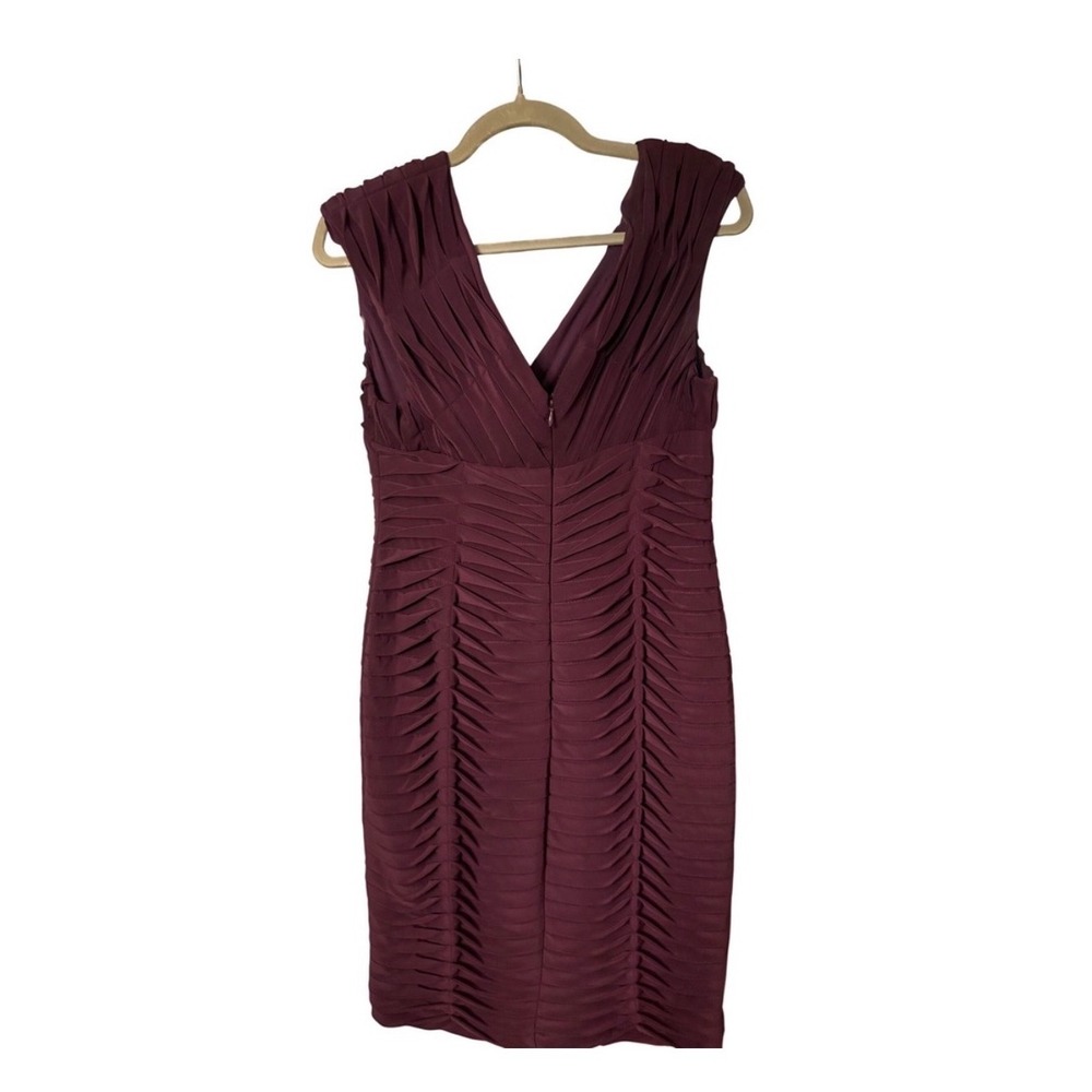 Adrianna Papell Dress Cocktail Ruched Cabernet Pleated V-Neck Elegant 12 - Picture 3 of 4